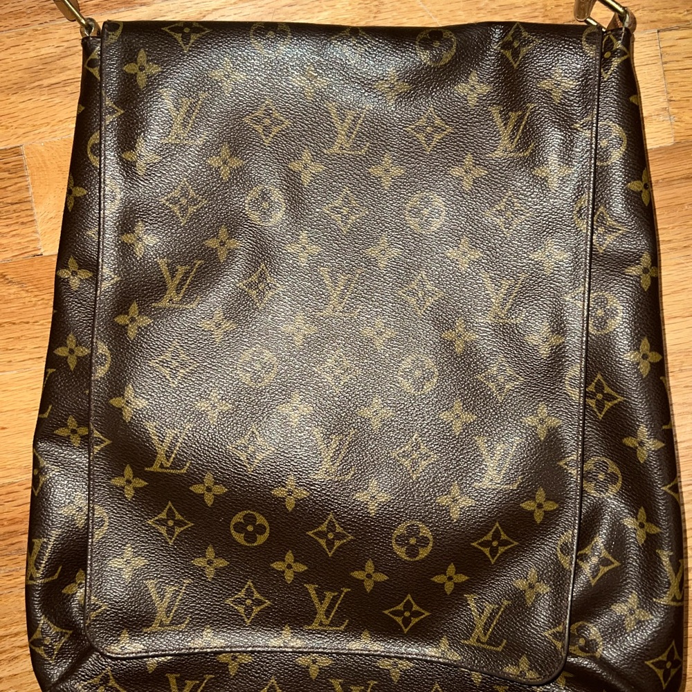 Louis Vuitton Monogram Canvas Musette Salsa GM